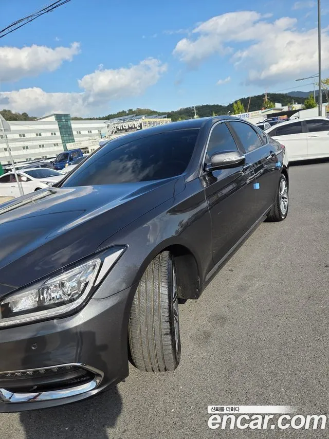 Genesis G80 2018 thumb 7