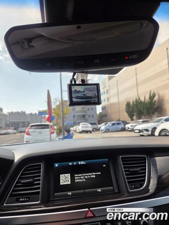 Genesis G80 2018 thumb 9