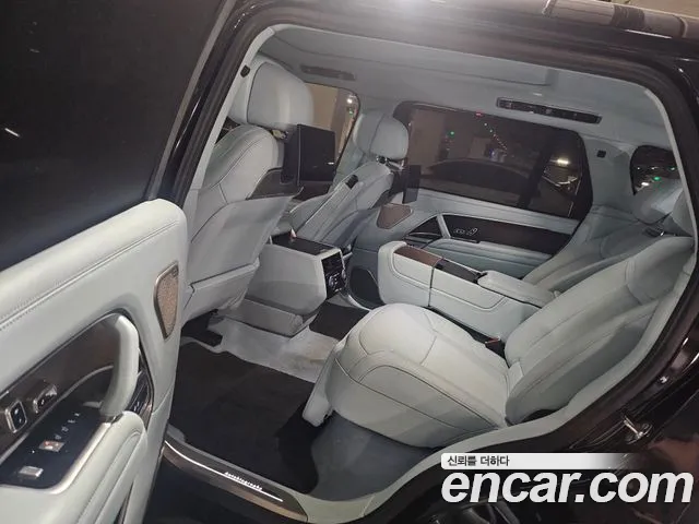 Land Rover Range Rover 2024 thumb 9