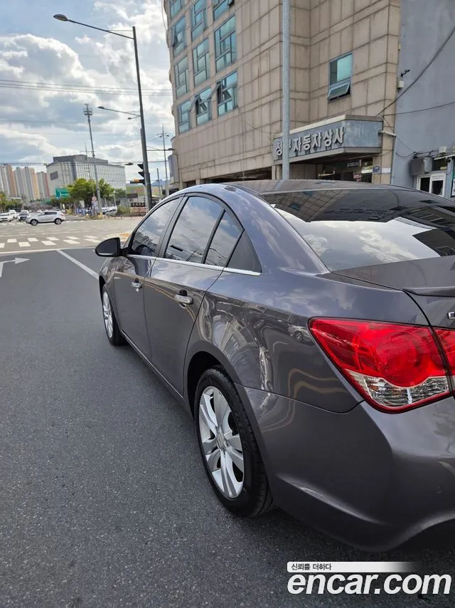 ChevroletGMDaewoo Cruze 2014 thumb 5