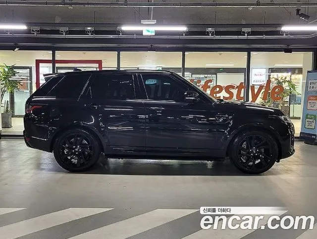 Land Rover Range Rover Sport 2020 thumb 3