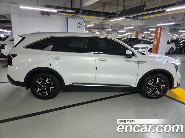 Kia Sorento 2023 thumb 4
