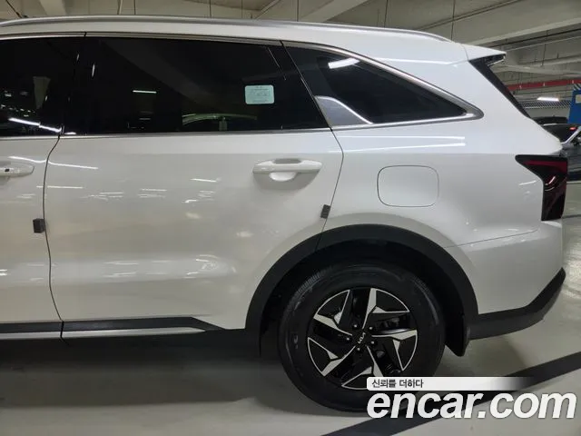 Kia Sorento 2023 thumb 6
