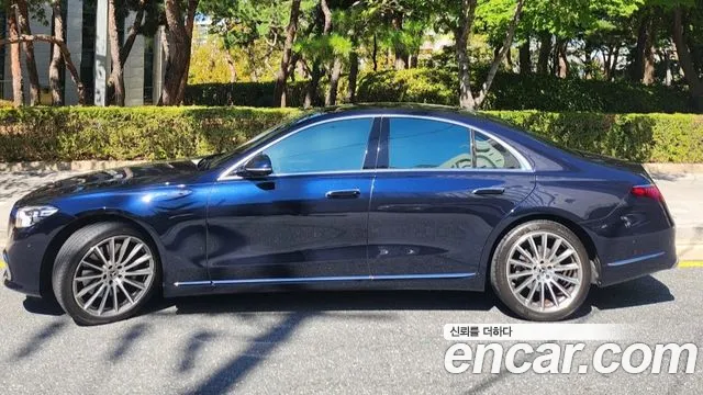 Mercedes-Benz S-Класс 2022 thumb 3