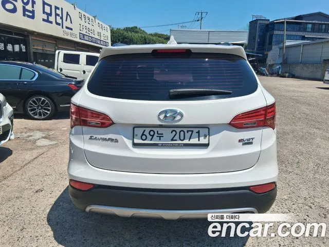 Hyundai Santa Fe 2015 thumb 3
