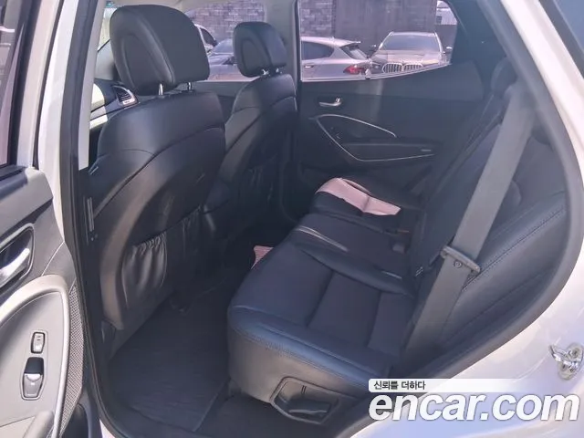 Hyundai Santa Fe 2015 thumb 6