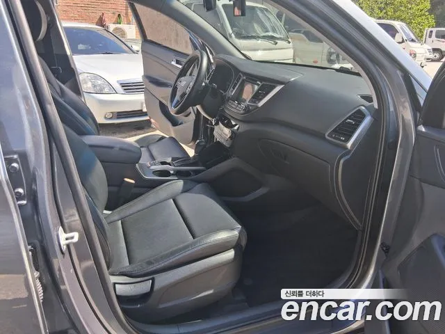 Hyundai Tucson 2015 thumb 8
