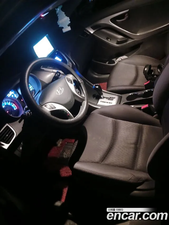 Hyundai Avante 2011 thumb 9