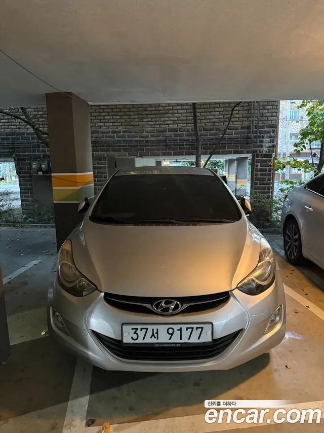 Hyundai Avante 2011 thumb 12