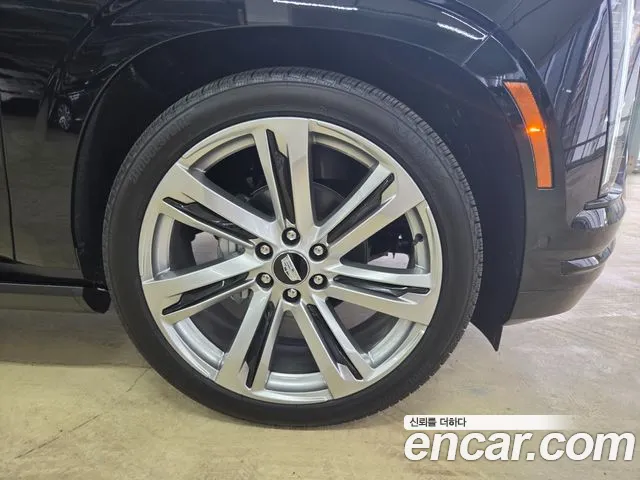 Cadillac Escalade 2026 thumb 5