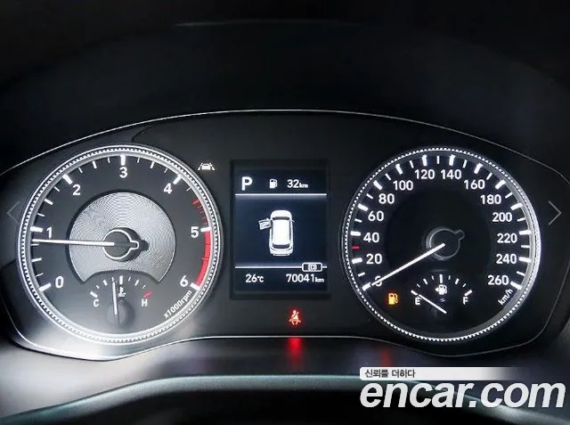 Hyundai Santa Fe 2018 thumb 9
