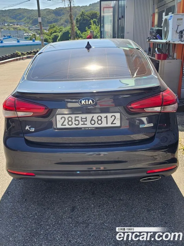 Kia K3 2017 thumb 2