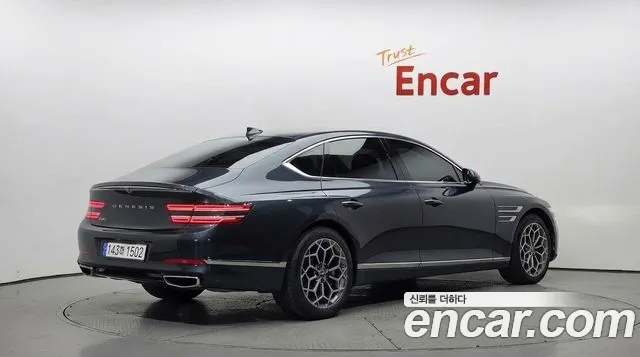 Genesis G80 2022 thumb 2