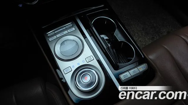 Genesis G80 2022 thumb 9