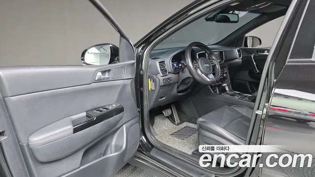Kia Sportage 2018 thumb 11