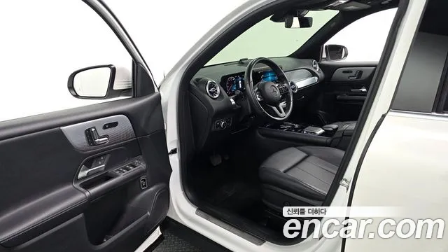 Mercedes-Benz GLB 2021 thumb 10