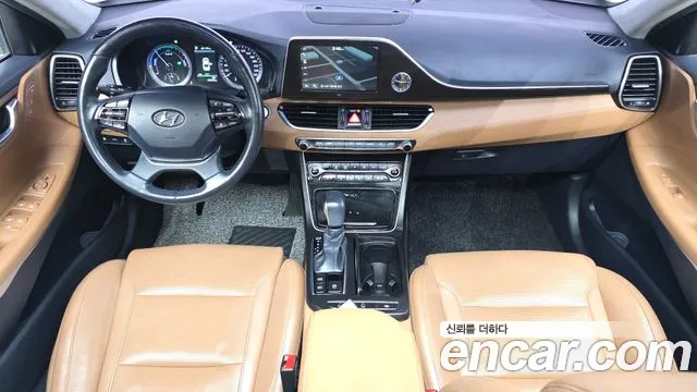 Hyundai Grandeur 2017 thumb 6