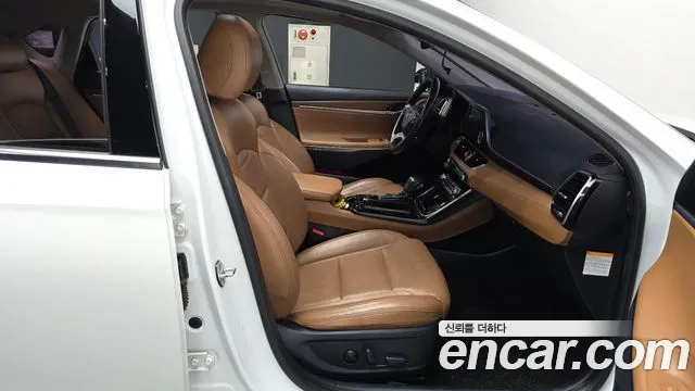 Hyundai Grandeur 2017 thumb 10