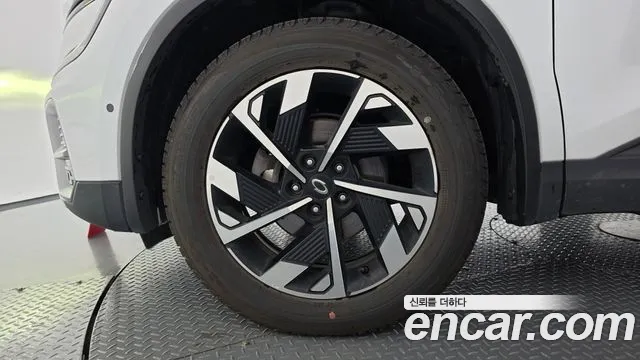 Renault-KoreaSamsung Koleos 2023 thumb 5