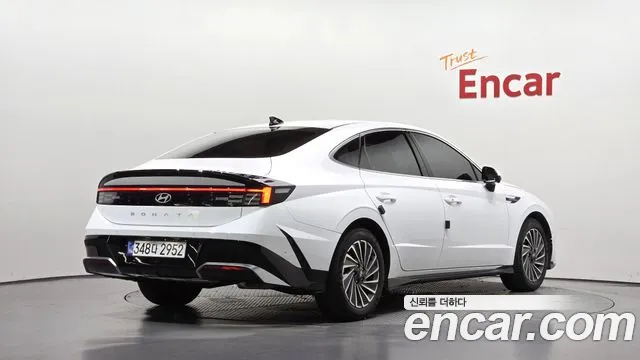Hyundai Sonata 2026 thumb 2