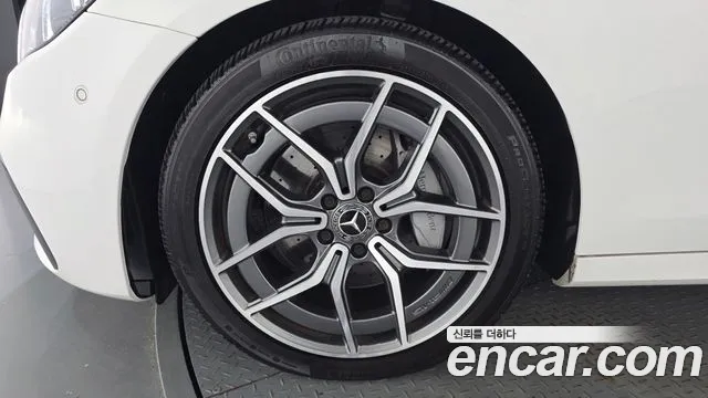 Mercedes-Benz E-Класс 2020 thumb 5