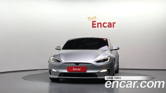 Tesla Model S 2026 thumb 3