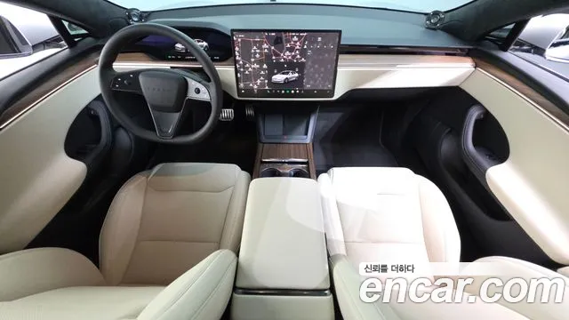 Tesla Model S 2026 thumb 7
