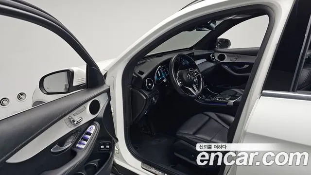 Mercedes-Benz GLC 2021 thumb 9