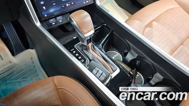 KG_Mobility_Ssangyong Torres 2023 thumb 9