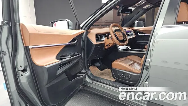 KG_Mobility_Ssangyong Torres 2023 thumb 10