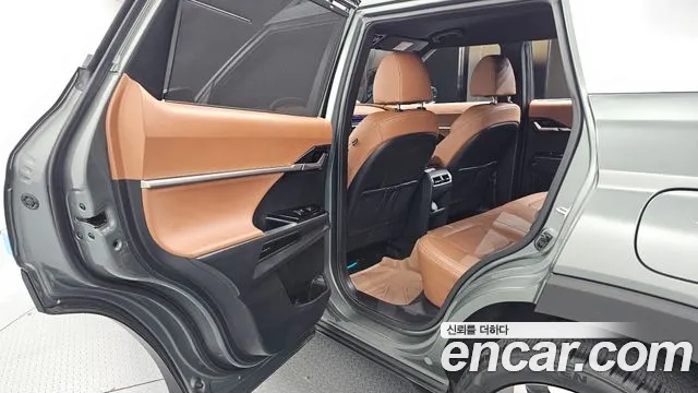 KG_Mobility_Ssangyong Torres 2023 thumb 11