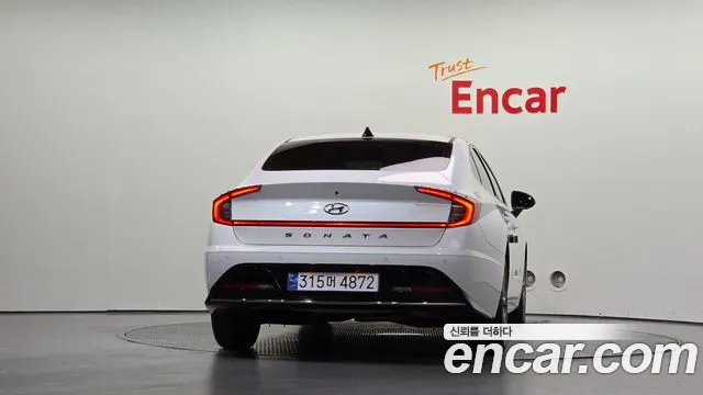 Hyundai Sonata 2021 thumb 4
