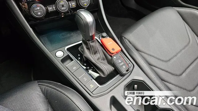 Volkswagen Jetta 2021 thumb 9