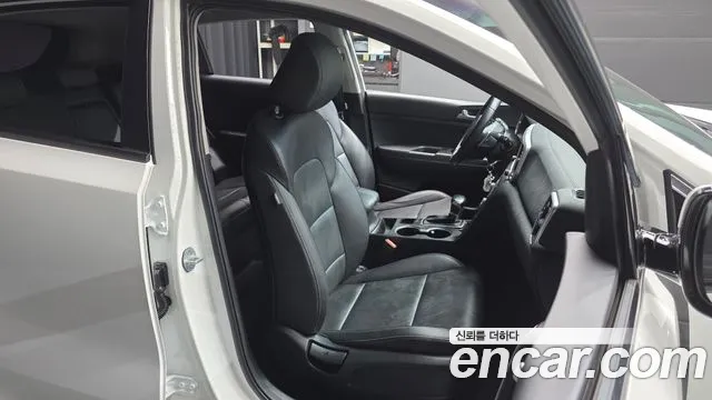 Kia Sportage 2019 thumb 12