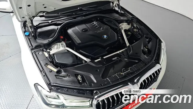 BMW 5-Series 2022 thumb 5