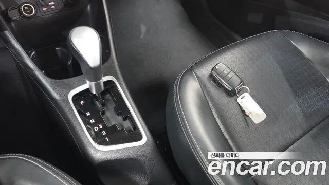 Kia Morning 2015 thumb 9