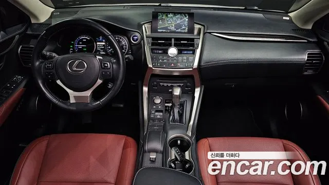 Lexus NX 2017 thumb 6