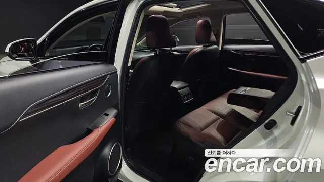 Lexus NX 2017 thumb 11