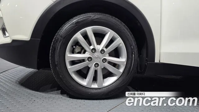 KG_Mobility_Ssangyong TIBOLI 2016 thumb 5