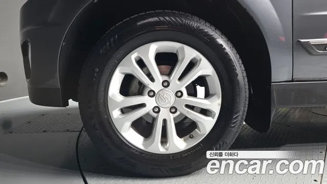 KG_Mobility_Ssangyong KORANDO 2016 thumb 5
