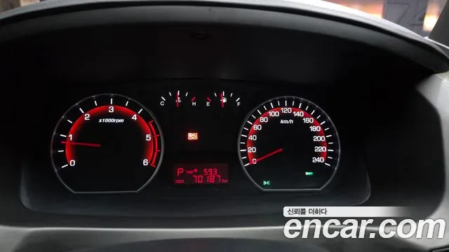 KG_Mobility_Ssangyong KORANDO 2016 thumb 8