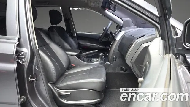 KG_Mobility_Ssangyong KORANDO 2016 thumb 11