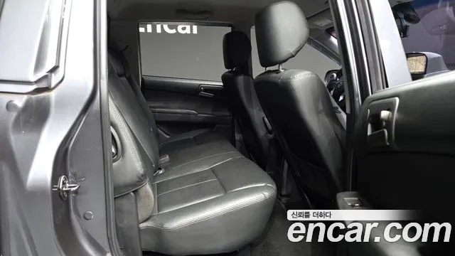 KG_Mobility_Ssangyong KORANDO 2016 thumb 12