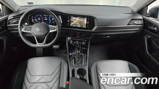 Volkswagen Jetta 2023 thumb 6