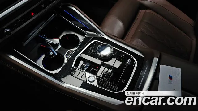 BMW X6 2023 thumb 8