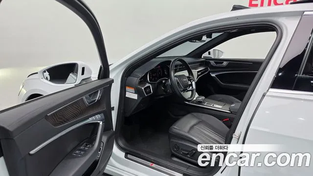 Audi A6 2021 thumb 10