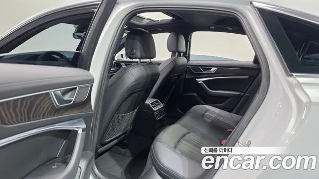 Audi A6 2021 thumb 11