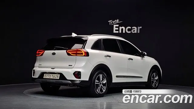 Kia Niro 2019 thumb 2