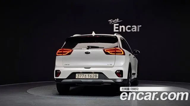 Kia Niro 2019 thumb 4