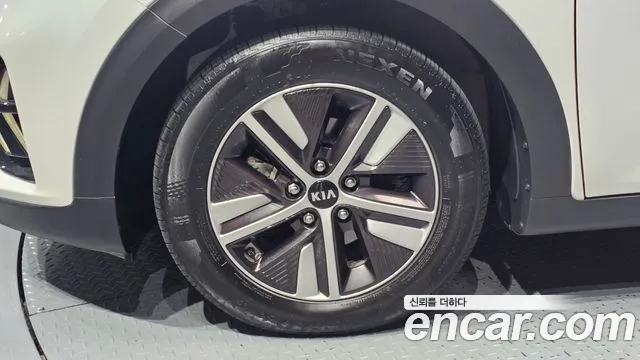 Kia Niro 2019 thumb 5
